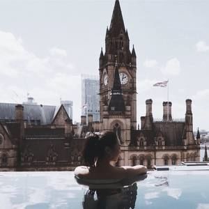 Meet your Posher, Evelyn